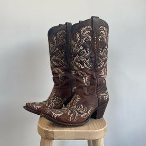 Lucchese Women's Redwood Aspen Calf with Swarovski Crystals Snip Toe